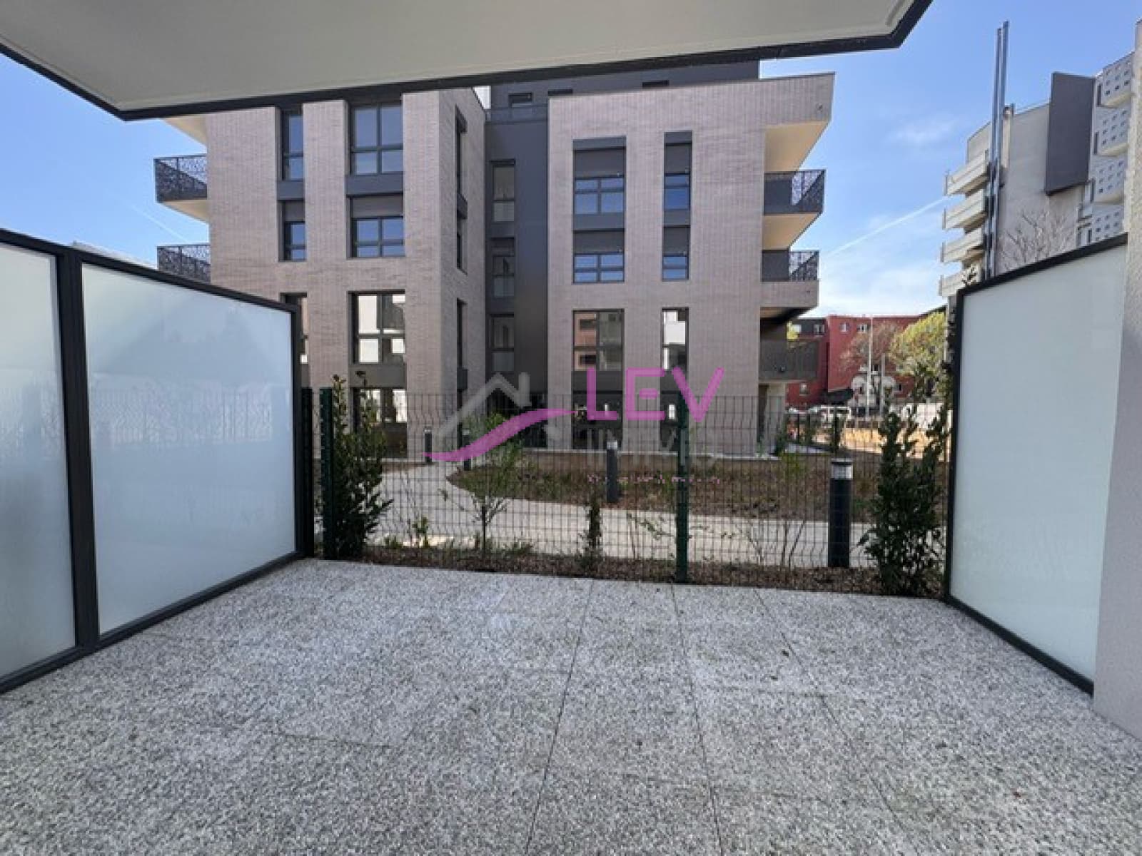 2 pieces avec terrasse